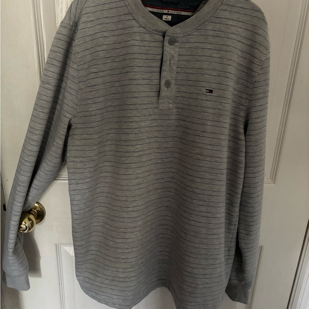 Tommy Hilfiger Gray Striped Men's Shirt(LIKE NEW)